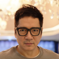 在线免费午夜视频